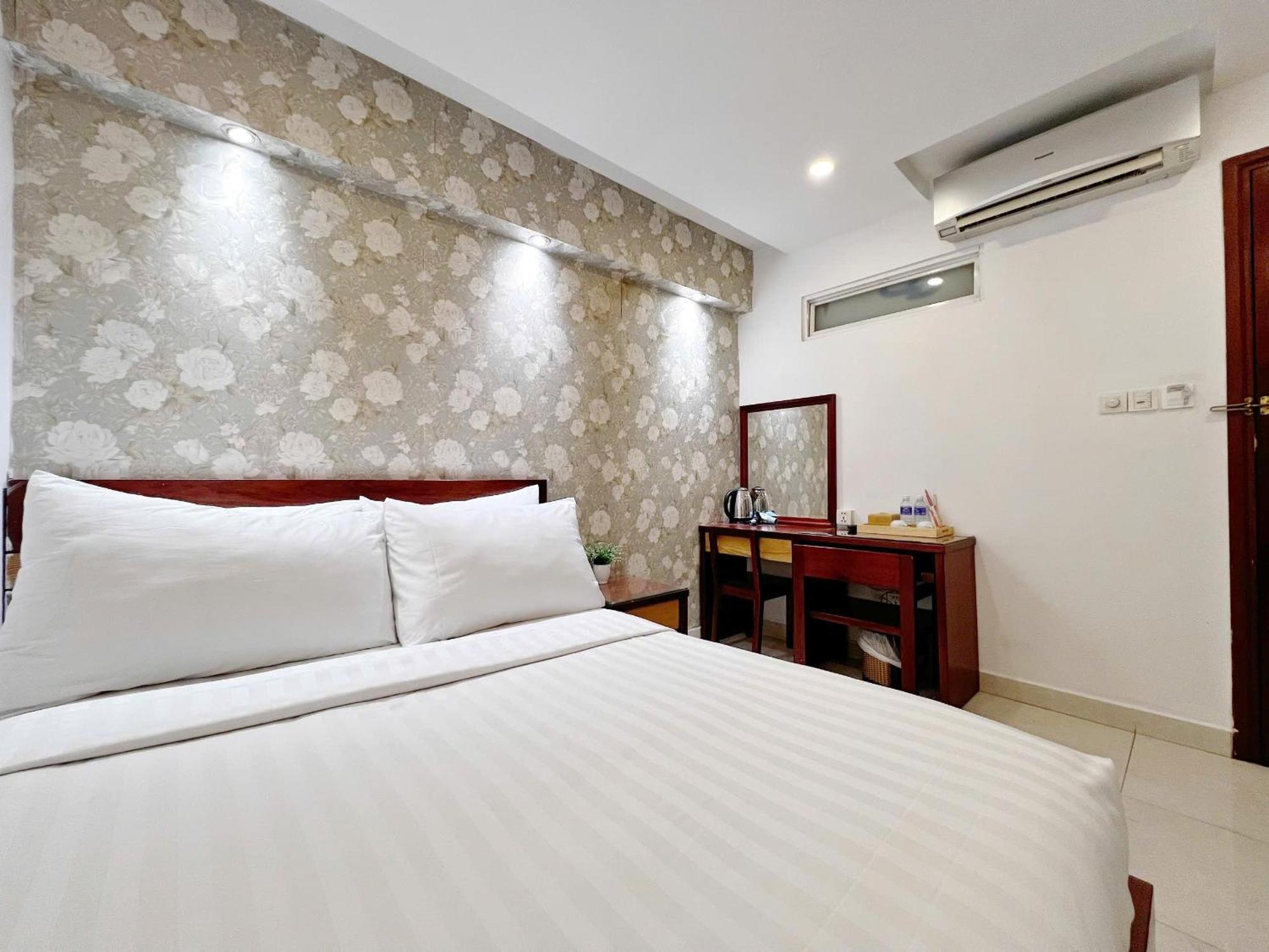 Saigon Europe Hotel Ho Chi Minh City Exterior photo